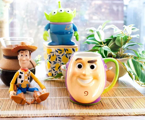 Vista 4 de Silver Buffalo Disney - Taza de té (cerámica), diseño de búfalo 3D, Toy Story Buzz, Blanco/Verde