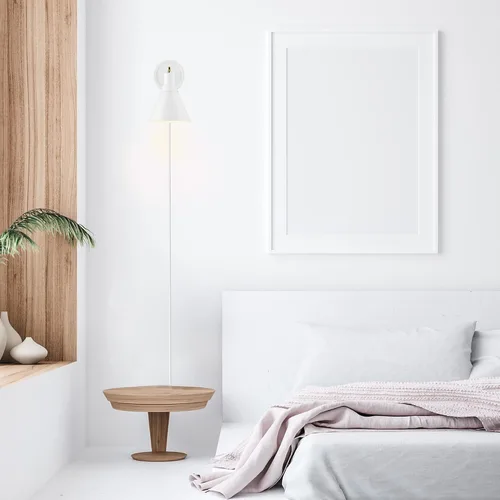 Vista 4 de Globe Electric 65542 - Candelabro de pared de 1 luz con enchufe o cableado, blanco mate, acento en latón, interruptor giratorio de atenuación sin