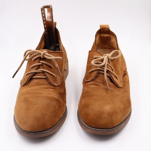 Vista 7 de 10 pares de plástico para zapatos de árbol moldeador para hombres