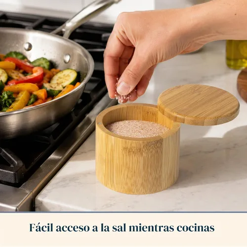 Vista 2 de Totally Bamboo Salero con Tapa Giratoria – Contenedor de Almacenamiento de Bambú para Encimera de Cocina con Cierre Magnético – Ideal para Sal