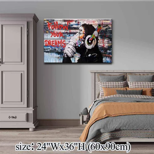 Vista 5 de Lienzo enmarcado de Banksy Graffiti para pared, póster de mono con auriculares, impresiones de pintura callejera, arte pop para sala de estar, listo