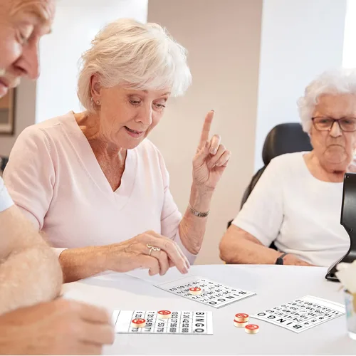 Vista 6 de Lewtemi El juego de mesa de bingo de madera vintage incluye 40 tarjetas clásicas de números de bingo y 75 ajedrez para fiestas familiares grandes