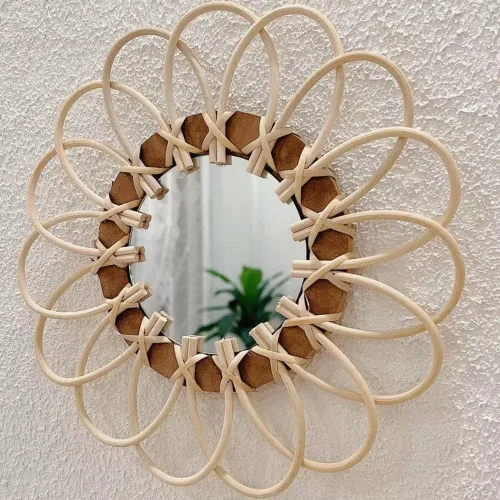 Vista 8 de OYPEIP Decoración de cristal colgante de ratán natural pequeño de 12 pulgadas, diseño rústico hecho a mano, innovador espejo de maquillaje redondo