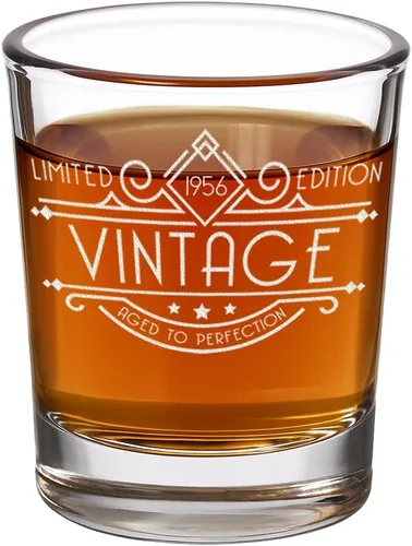Vista 10 de Spotted Dog Company Vaso de chupito grabado vintage de 1956 de 2.5 onzas – Regalos de feliz cumpleaños 70 para hombres y mujeres, saludos a cumplir