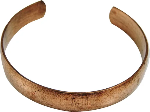Vista 2 de Pulsera tibetana de cobre hecha a mano de Nepal