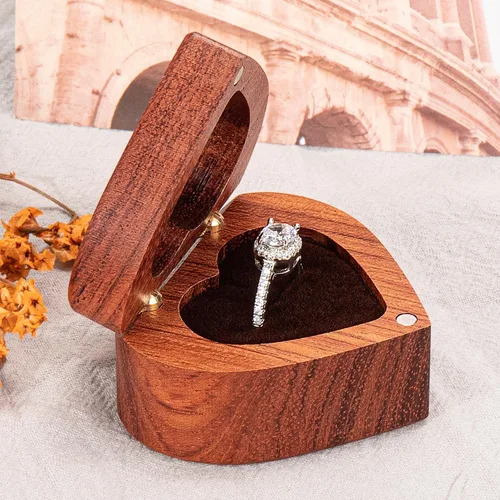 Vista 7 de Caja de Anillo de Propuesta de Compromiso Delgada de Madera en Forma de Corazón Caja Portador Soporte de Anillos para Ceremonia de Boda, Día de Una