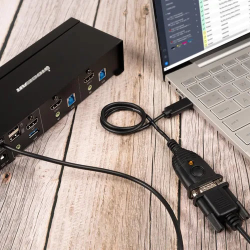 Vista 8 de IOGEAR Adaptador C a Serial RS232