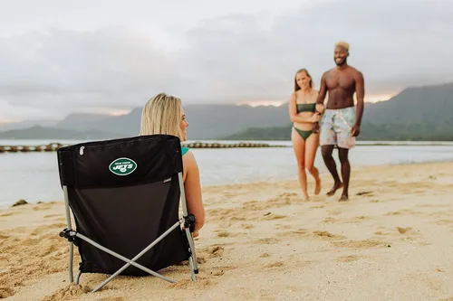 Vista 2 de NFL Tranquility - Silla de playa con bolsa de transporte, silla de playa baja para adultos, silla de césped baja