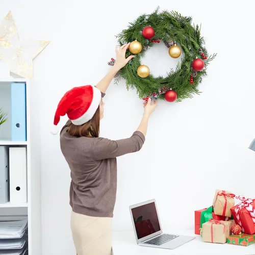 Vista 5 de Hananona Ramas de Pino Artificiales, 40 Piezas Tallos de Cedro Sintético de Navidad, Ramas de Cedro Sintético Artificiales, Selecciones de Pino