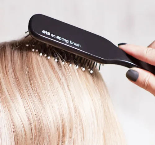Vista 3 de Paul Mitchell Pro Tools 413 Sculpting Brush, Classic Hair Brush for Detangling, Sculpting + Styling Wet or Dry Hair