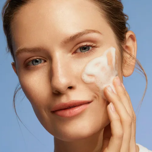 Vista 4 de Weleda Espuma facial limpiadora suave, 5 onzas