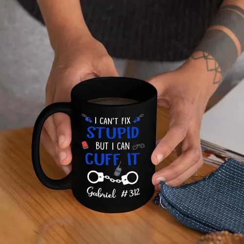 Vista 6 de Taza de café personalizada de oficial de policía, regalos para hombres, mujeres, empleados jefes, con texto en inglés "I Fix Stupid But I can