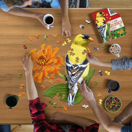 Vista 5 de Madd CAPP Puzzles I AM Goldfinch - Rompecabezas de 300 piezas en forma de animal para niños y adultos - Rompecabezas grande de piso de pájaro