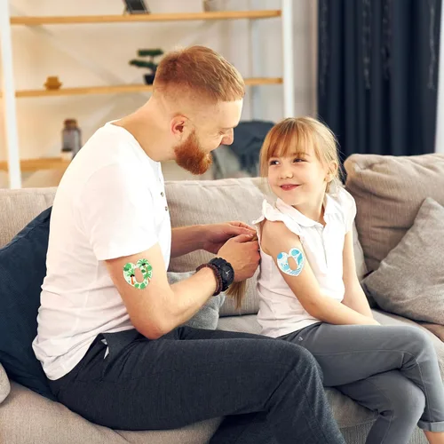 Vista 7 de 30 parches adhesivos para Dexcom G6, parches impermeables CGM superpuestos con cubiertas de sensor de agujeros, parches de diseño de corazón