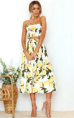 Vista 5 de Angashion - Traje de 2 piezas con camiseta corta y falda larga, diseño floral