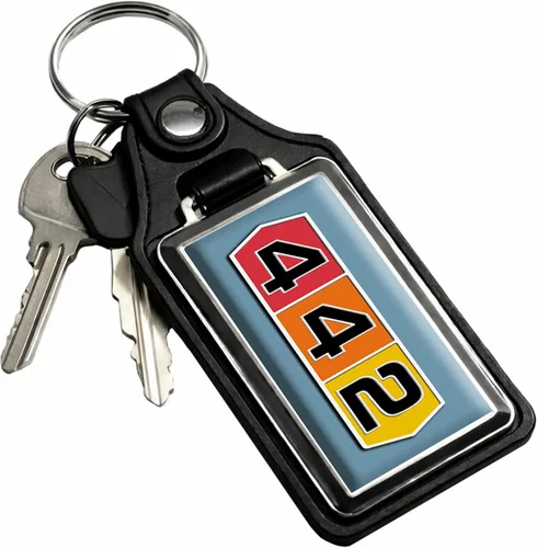 Vista 51 de Brotherhood Car Key Chain for Cutlass - Classic Models Keychain for Men and Women Gift Key Ring