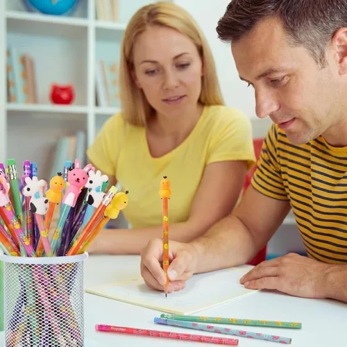 Vista 6 de Thenshop 30 lápices perfumados para niños, lápices de grafito HB con aroma a frutas, a granel con 30 adornos de dibujos animados, lindos bolígrafos