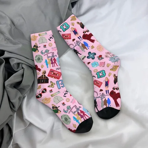 Vista 3 de Calcetines coloridos para hombres y mujeres, regalos para los fanáticos de Taylor, calcetines deportivos que absorben la humedad