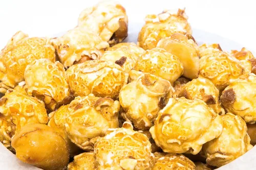Vista 3 de Popsalot Gourmet Popcorn Deluxe Collection, maíz brasileño con caramelo de anacardo, 6.0 onzas