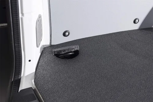 Vista 3 de RealTruck BedRug VanTred, Maxi Se adapta a Dodge Sprinter 2006-2026 de 170 pulgadas W/B EXT Gris carbón, VTMS06L
