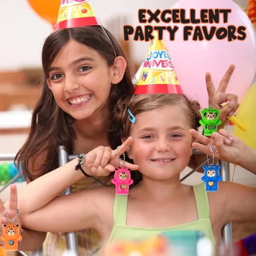 Vista 6 de ArtCreativity Llaveros de animales que cambian la cara para niños, juego de 12, bonitos llaveros con 4 expresiones diferentes y 5 diseños, recuerdos