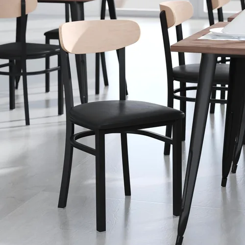 Vista 2 de Flash Furniture Wright - Silla de comedor comercial, respaldo de madera con acabado de abedul natural, asiento de vinilo negro, 500 libras