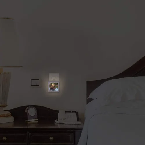 Vista 5 de Luz nocturna LED regulable enchufable con sensor automático del atardecer al amanecer, brillo ajustable, luz cálida, luz nocturna de encendido