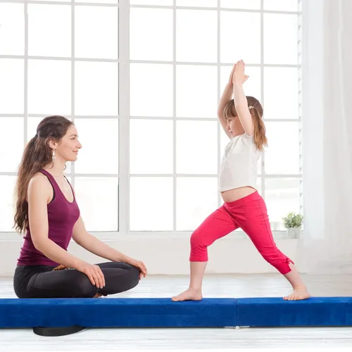 Vista 8 de Giantex Haz de equilibrio de 7/8/9 pies, haz de gimnasia plegable con asas de transporte, base de goma antideslizante para niños, haz de gimnasia