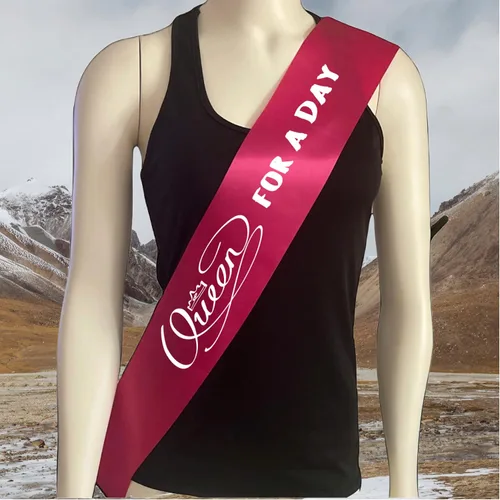 Vista 4 de Queen for a Day Sash - Regal Accessory for Special Occasions Pink