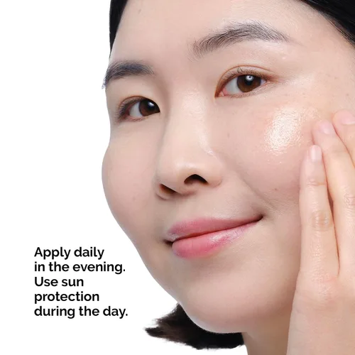 Vista 4 de The Ordinary Retinol 0.2% en escualano, suero de retinol suave para la cara que es antienvejecimiento y suaviza la piel, 1 onza líquida