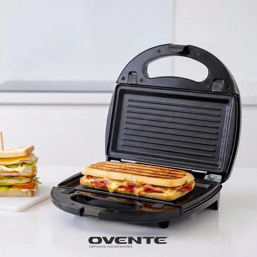 Vista 5 de OVENTE Sandwichera eléctrica 3 en 1, placas antiadherentes de 750 W, negro GPI302B Plateado negro
