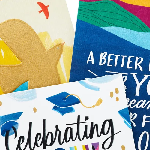 Vista 5 de Hallmark Surtido de tarjetas de graduación, mejor futuro (paquete de 3 tarjetas con sobres)