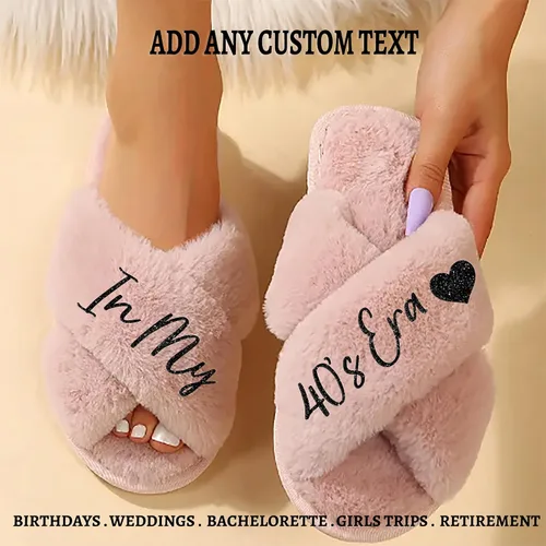 Vista 2 de Custom Fluffy Slippers for Women - Sizes XS - XL (US 4-12) - Personalized Bridesmaid Slippers - Custom Gift for Her