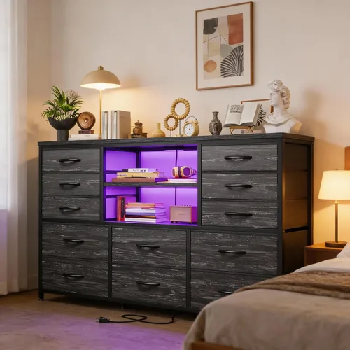 Vista 7 de EnHomee - Cómoda negra con luces LED y estación de carga, soporte de TV para televisor de 60 pulgadas, cómodas anchas y cómodas con estantes