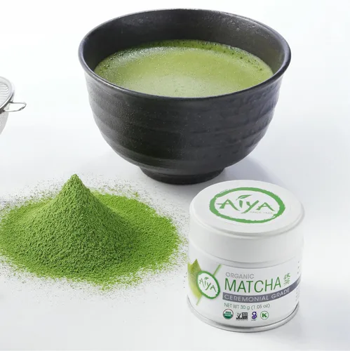 Vista 3 de Aiya - Polvo de matcha orgánico de grado ceremonial, grado ceremonial matcha premium, color verde jade vibrante, dulzura natural suave, ceremonias