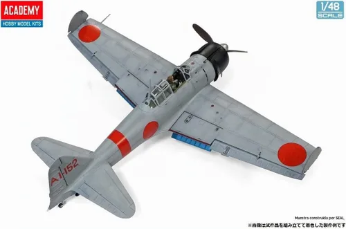 Vista 9 de Academy 12352 1/48 Armada japonesa Zero Ship Fighter Avión Tipo 21 Midway Battle Modelo de plástico