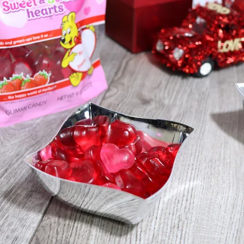 Vista 5 de Gomitas dulces y amargas en forma de corazón para el día de San Valentín