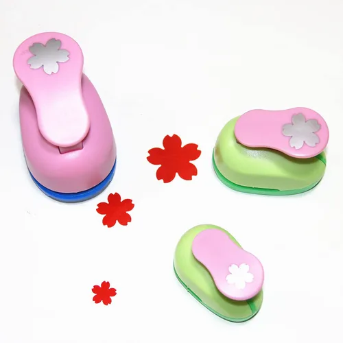 Vista 2 de Juego de 3 piezas de flores de 5/8 pulgadas, 1 pulgada y 1.5 pulgadas, ponche de papel, flor artesanal, álbumes de recortes, Eva Punches