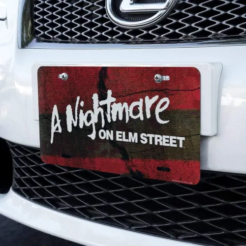 Vista 2 de GRAPHICS & MORE Placa de matrícula de metal con logotipo de A Nightmare on Elm Street