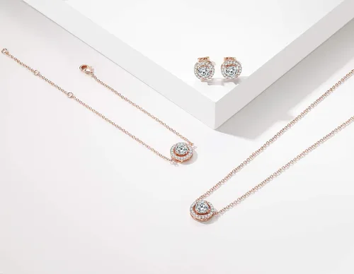 Vista 3 de TENGTENGFIT Cubic Zirconia Halo Pendant Necklace Bracelet and Stud Earrings Jewelry Set Birthday Anniversary Mothers Day Party Prom Christmas