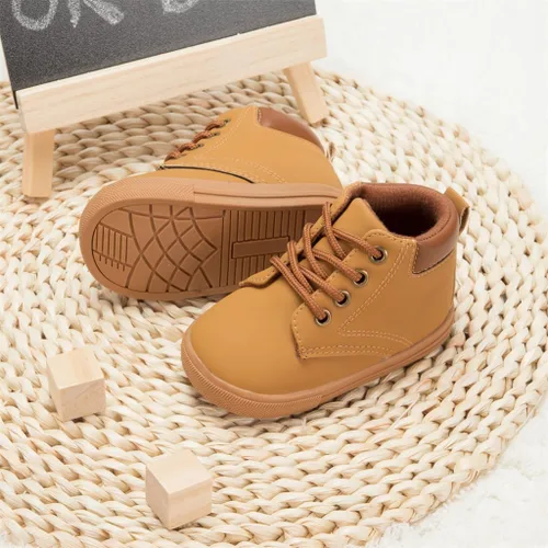Vista 4 de Casazoe Botas casuales de cuero para niños y niñas, zapatos de vestir para exteriores, con cordones, suela de textura antideslizante, mocasines