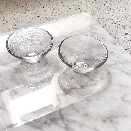 Vista 7 de Yew & Tulip Tabla de mármol blanco de 16 x 10 pulgadas con patas de goma antideslizantes, masa y tabla de cortar