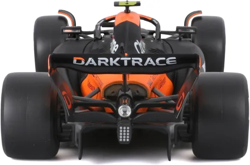 Vista 4 de Bburago 1:24 2024 Race McLaren MCL38 con Casco, Piastri #81
