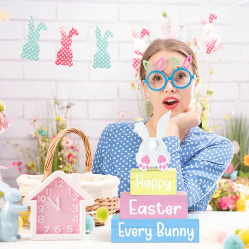 Vista 5 de 4 piezas de decoración de mesa de Pascua con texto en inglés «Happy Easter Every Bunny», letrero de madera de conejito pastel, bloques de madera