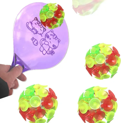 Vista 6 de STOBOK Divertida bola de ventosa: 4 bolas adhesivas de ventosa, juguetes coloridos juguetes novedosos para niños y niñas, recuerdos de fiesta