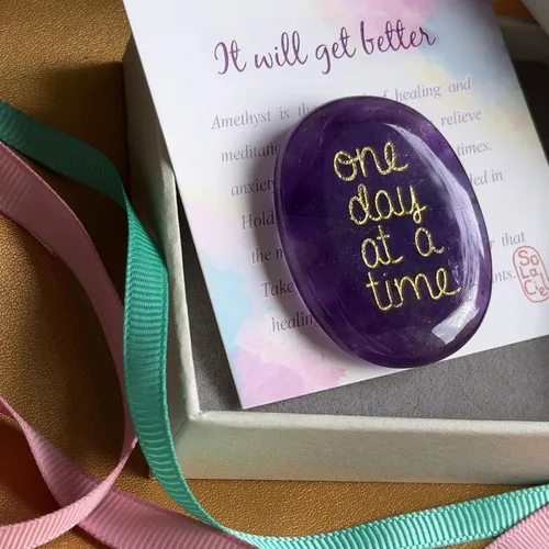 Vista 8 de Cristal curativo de amatista natural, un día a la vez, inspirador pensamiento de ti, regalos para mujeres y hombres