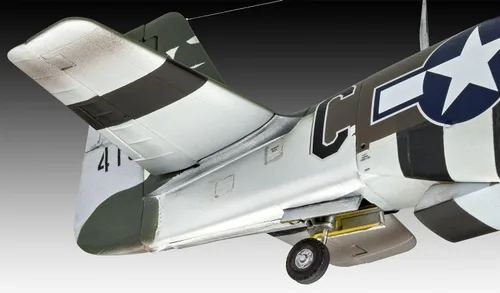 Vista 8 de Revell 03944 - P-51D Mustang Escala 1: 32