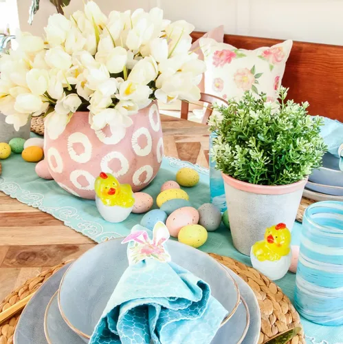 Vista 2 de Juego de pollitos de Pascua con patrón de mimbre, salero y pimentero, adorable decoración del hogar, función de mesa y regalo de primavera ideal