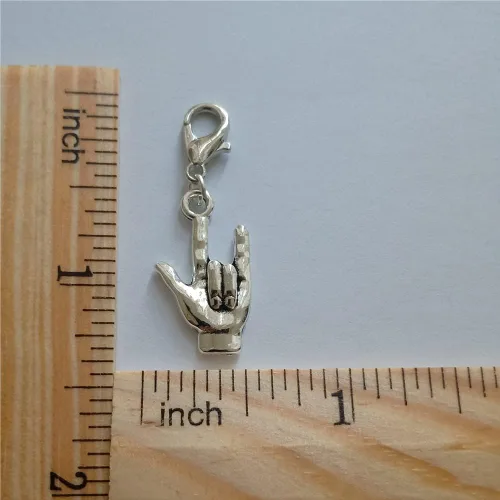 Vista 5 de 3 piezas I Love You Clip on Charm Zipper Pull, ASL Charm, Gesture Hand Pendant, Color Plata Antiguo