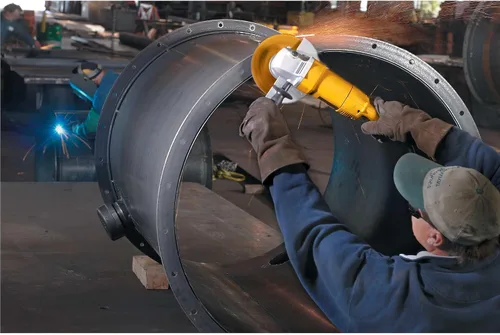 Vista 6 de DEWALT Amoladora angular, 7 pulgadas, 13 amperios, 8,000 RPM, con sistema de expulsión de polvo, con cable (DW840)